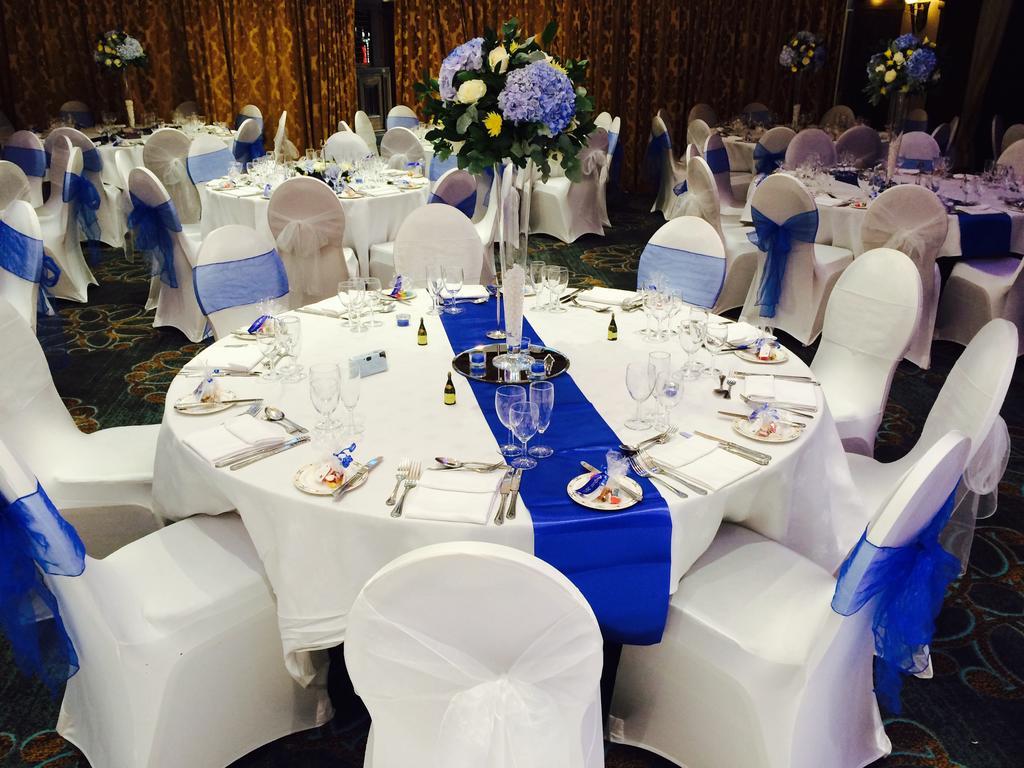 The Royal Chace Hotel Enfield Extérieur photo